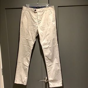 Men’s chinos